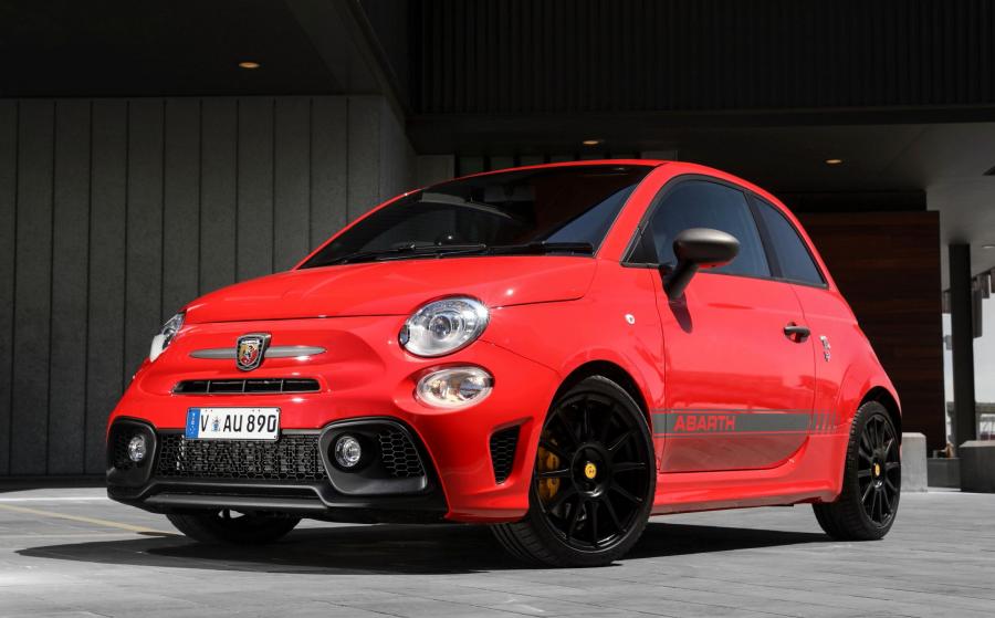  Abarth 595 Competizione (312) 2017 года  (AU) (фото 1 из 40)
